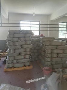 手套制造業(yè)資產(chǎn)集中處置 手套機、鎖邊機等設備低價轉讓